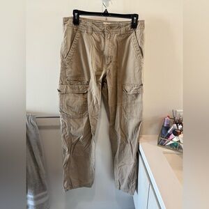 Wrangler Relaxed Fit Men’s Khaki Cargo Pants Size 30/30